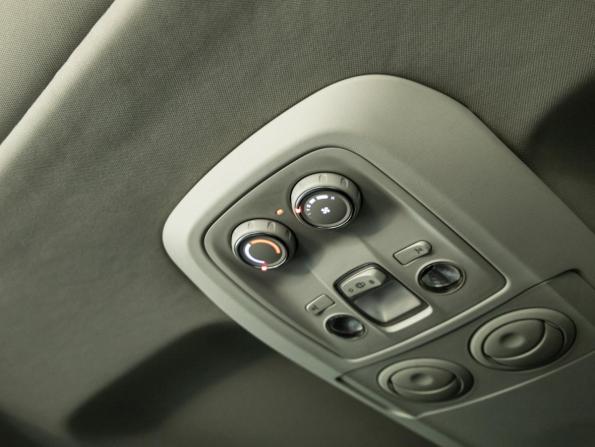 Peugeot Traveller I с пробегом 2020 года, цена 2 799 700 рублей, 139589 км, минивэн, Автокод Объявления