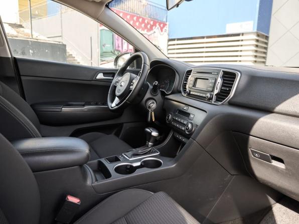 Kia Sportage IV с пробегом 2018 года, цена 1 763 000 рублей, 174310 км, внедорожник, Автокод Объявления