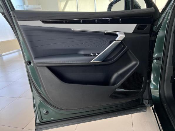 Geely Atlas II с пробегом 2024 года, цена 2 930 000 рублей, 32642 км, внедорожник, Автокод Объявления