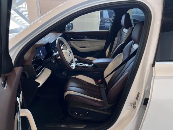 Geely Monjaro I с пробегом 2023 года, цена 3 440 000 рублей, 22606 км, внедорожник, Автокод Объявления