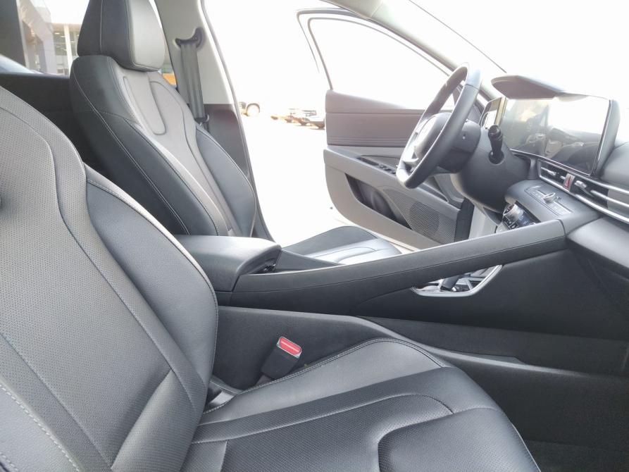 Hyundai Elantra VII (CN7) Рестайлинг Екатеринбург  - изображение 19