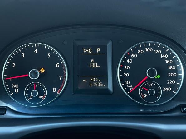 Volkswagen Touran I Рестайлинг 2 с пробегом 2011 года, цена 999 000 рублей, 187505 км, компактвэн, Автокод Объявления