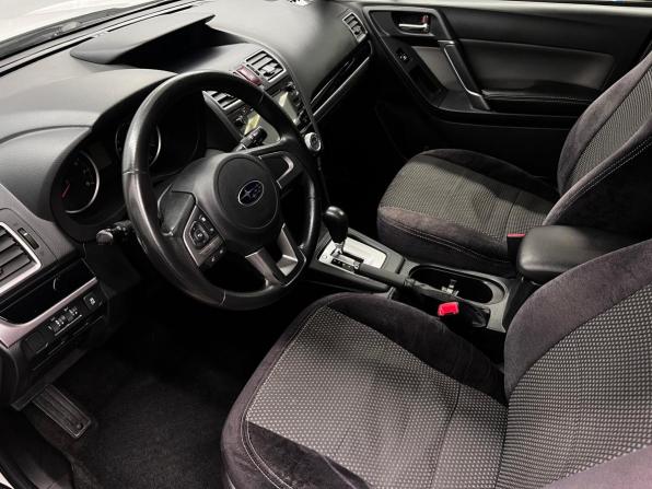 Subaru Forester IV Рестайлинг 2 с пробегом 2017 года, цена 1 799 000 рублей, 243776 км, внедорожник, Автокод Объявления