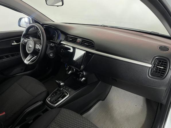 Kia Rio IV с пробегом 2018 года, цена 1 059 000 рублей, 184949 км, седан, Автокод Объявления