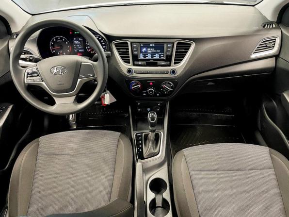 Hyundai Solaris II Рестайлинг с пробегом 2022 года, цена 1 541 000 рублей, 88001 км, седан, Автокод Объявления