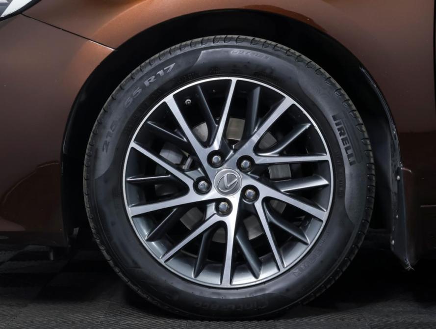 Lexus ES VI Рестайлинг Москва  - изображение 22
