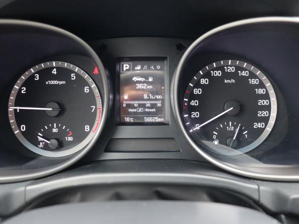 Hyundai Santa Fe III Рестайлинг с пробегом 2015 года, цена 2 400 000 рублей, 56624 км, внедорожник, Автокод Объявления