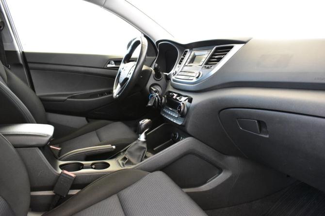 Hyundai Tucson III с пробегом 2016 года, цена 1 450 000 рублей, 198118 км, внедорожник, Автокод Объявления