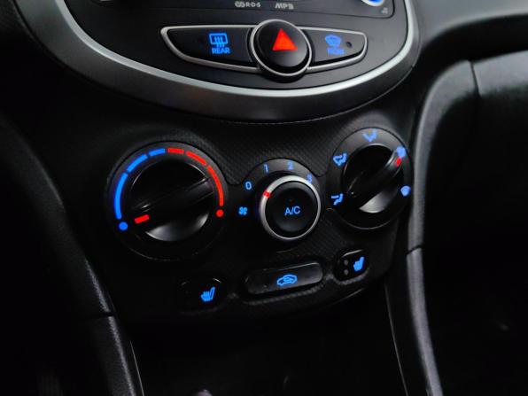 Hyundai Solaris I с пробегом 2011 года, цена 548 000 рублей, 192056 км, хэтчбек, Автокод Объявления