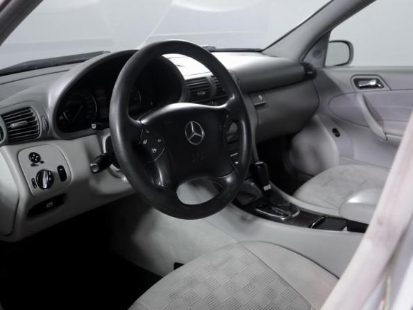 Mercedes-Benz C-Класс II (W203) с пробегом 2004 года, цена 749 000 рублей, 258134 км, седан, Автокод Объявления