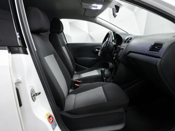 Volkswagen Polo V с пробегом 2012 года, цена 672 000 рублей, 190000 км, седан, Автокод Объявления