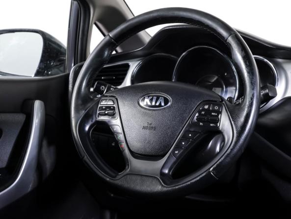 Kia Ceed II с пробегом 2014 года, цена 877 000 рублей, 249082 км, хэтчбек, Автокод Объявления