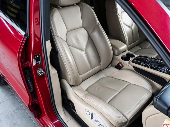 Porsche Macan I Рестайлинг с пробегом 2021 года, цена 5 399 000 рублей, 96669 км, внедорожник, Автокод Объявления