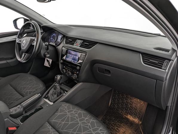 Skoda Octavia III (A7) Рестайлинг с пробегом 2018 года, цена 1 670 000 рублей, 140525 км, лифтбек, Автокод Объявления