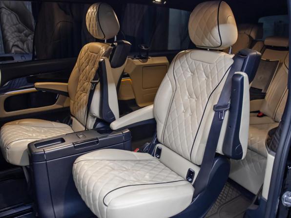 Mercedes-Benz V-Класс III (W447) Рестайлинг с пробегом 2020 года, цена 7 749 000 рублей, 31529 км, минивэн, Автокод Объявления