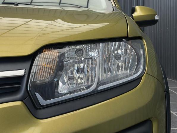 Renault Sandero II с пробегом 2016 года, цена 887 000 рублей, 116179 км, хэтчбек, Автокод Объявления
