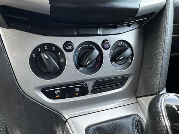 Ford Focus III с пробегом 2011 года, цена 665 000 рублей, 180437 км, хэтчбек, Автокод Объявления