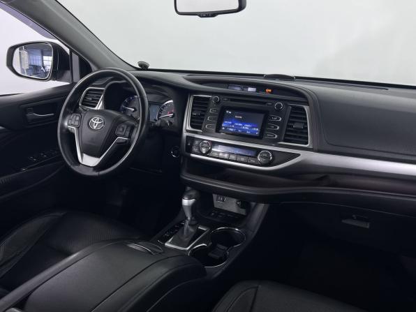 Toyota Highlander III (XU50) с пробегом 2014 года, цена 2 800 000 рублей, 147000 км, внедорожник, Автокод Объявления