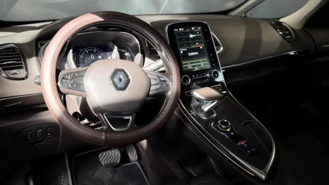 Renault Espace V с пробегом 2019 года, цена 1 949 000 рублей, 137576 км, минивэн, Автокод Объявления