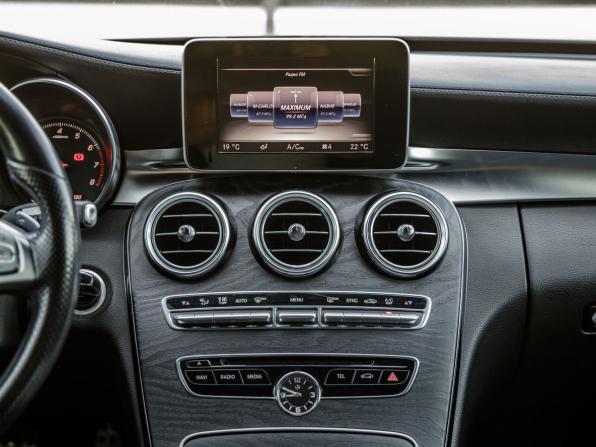 Mercedes-Benz C-Класс IV (W205) с пробегом 2015 года, цена 1 868 000 рублей, 216249 км, седан, Автокод Объявления