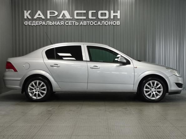 Opel Astra H Рестайлинг с пробегом 2013 года, цена 575 000 рублей, 146244 км, седан, Автокод Объявления