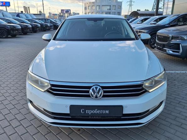 Volkswagen Passat B8 с пробегом 2017 года, цена 1 770 000 рублей, 193616 км, седан, Автокод Объявления