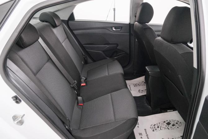 Hyundai Solaris II с пробегом 2019 года, цена 1 589 000 рублей, 49600 км, седан, Автокод Объявления