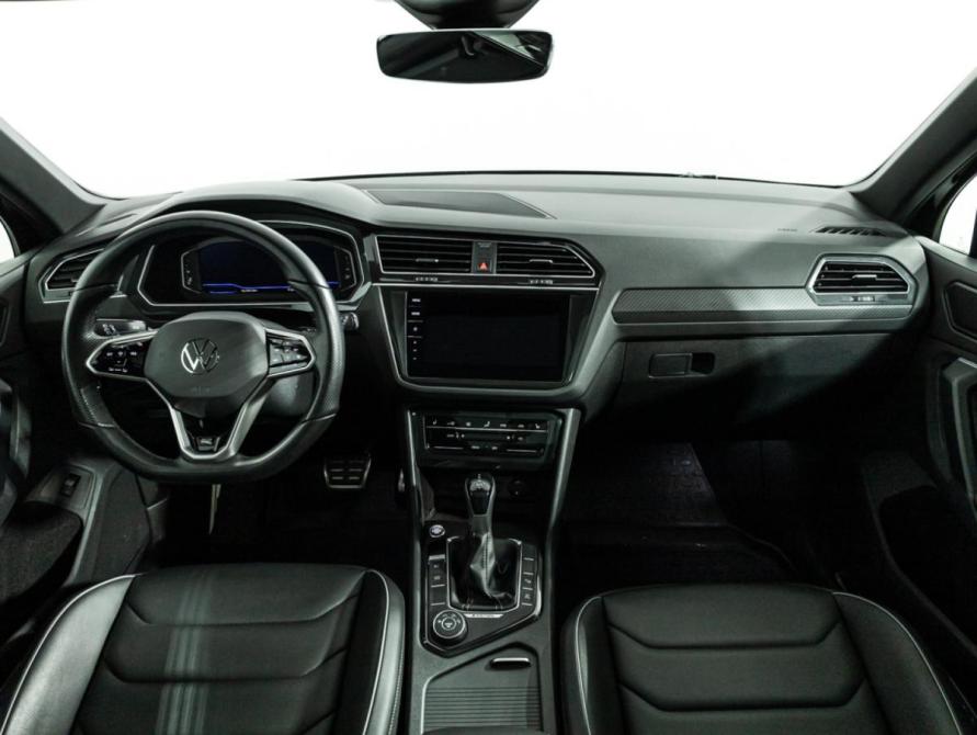 Volkswagen Tiguan II Рестайлинг Санкт-Петербург  - изображение 13