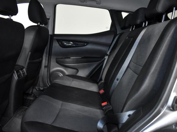 Nissan Qashqai II с пробегом 2017 года, цена 1 690 672 рубля, 71225 км, внедорожник, Автокод Объявления