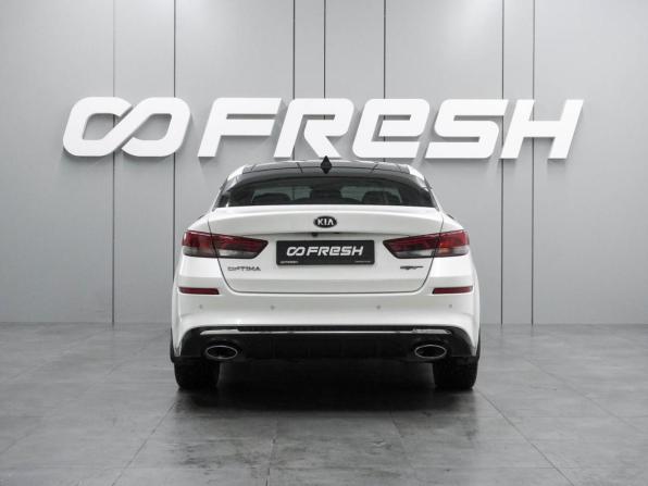 Kia Optima IV Рестайлинг с пробегом 2018 года, цена 2 154 000 рублей, 145317 км, седан, Автокод Объявления