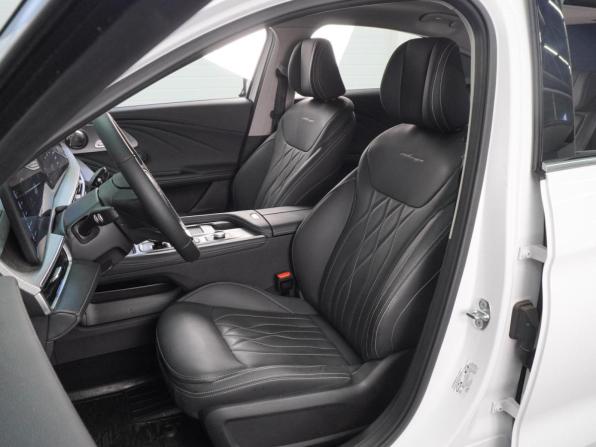 Chery Arrizo 8 с пробегом 2024 года, цена 2 099 000 рублей, 4252 км, седан, Автокод Объявления