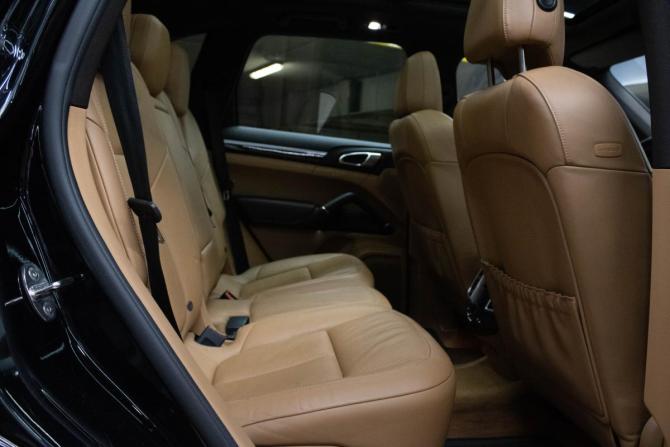 Porsche Cayenne II (958) с пробегом 2014 года, цена 3 099 000 рублей, 162240 км, внедорожник, Автокод Объявления