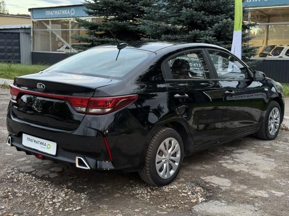 Kia Rio IV Рестайлинг с пробегом 2021 года, цена 1 380 000 рублей, 53049 км, седан, Автокод Объявления