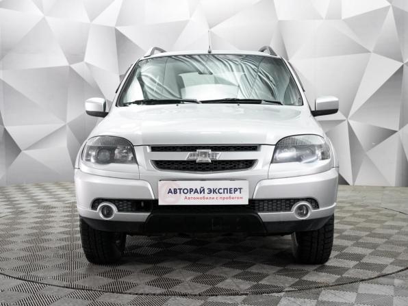Chevrolet Niva I Рестайлинг с пробегом 2016 года, цена 733 000 рублей, 95000 км, внедорожник, Автокод Объявления