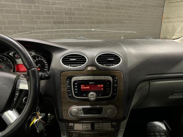 Ford Focus II Рестайлинг с пробегом 2008 года, цена 390 000 рублей, 199510 км, седан, Автокод Объявления