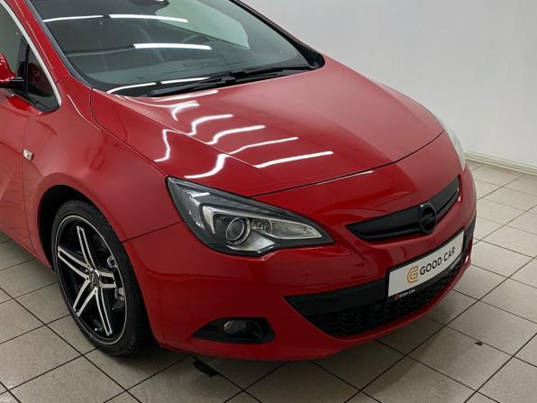 Opel Astra J Рестайлинг с пробегом 2011 года, цена 760 000 рублей, 210438 км, хэтчбек, Автокод Объявления