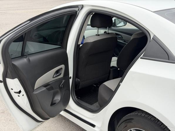 Chevrolet Cruze I Рестайлинг с пробегом 2014 года, цена 930 000 рублей, 94735 км, седан, Автокод Объявления