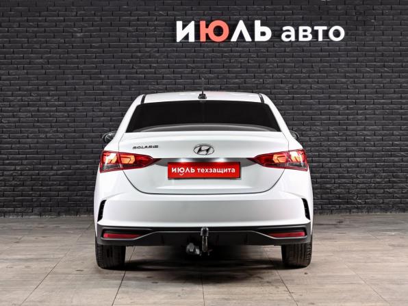 Hyundai Solaris II Рестайлинг с пробегом 2021 года, цена 1 420 000 рублей, 81042 км, седан, Автокод Объявления