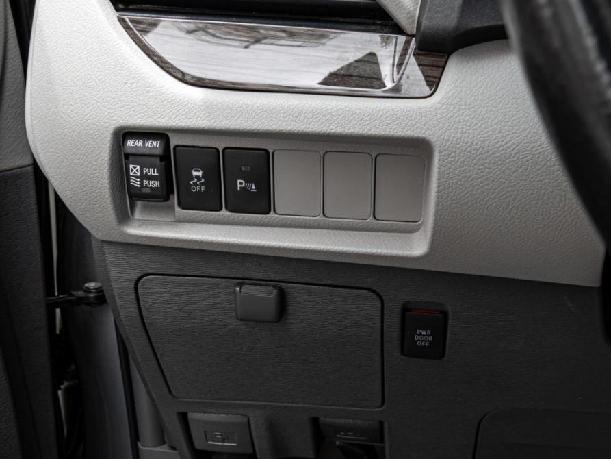 Toyota Sienna III Рестайлинг 2 Краснодар  - изображение 23