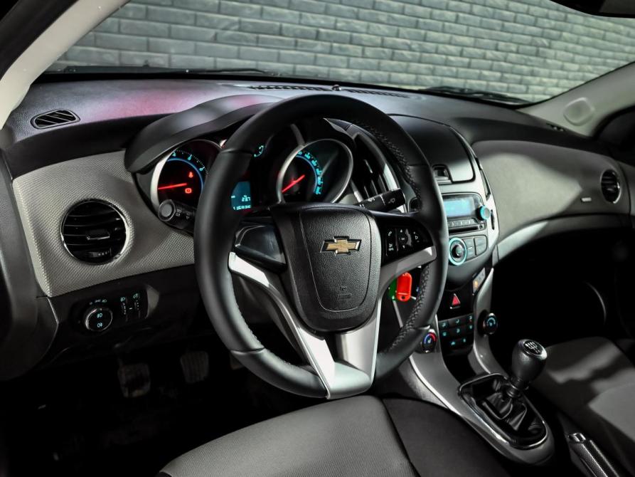 Chevrolet Cruze I Рестайлинг Екатеринбург  - изображение 12