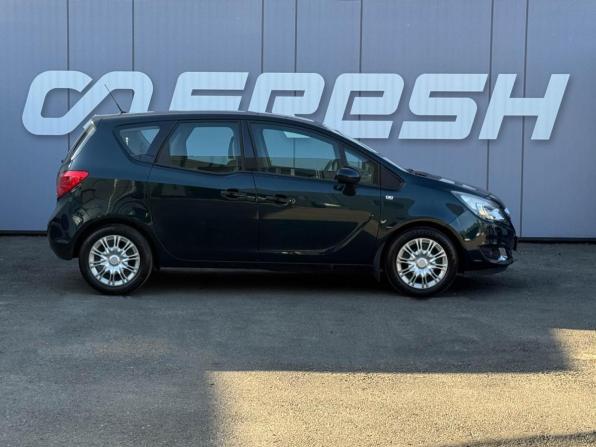 Opel Meriva B Рестайлинг с пробегом 2015 года, цена 1 099 000 рублей, 99386 км, компактвэн, Автокод Объявления