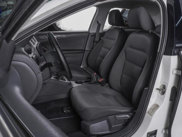 Volkswagen Jetta VI с пробегом 2014 года, цена 1 050 000 рублей, 125421 км, седан, Автокод Объявления