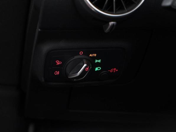 Audi TT III (8S) Рестайлинг с пробегом 2019 года, цена 4 800 000 рублей, 30224 км, родстер, Автокод Объявления