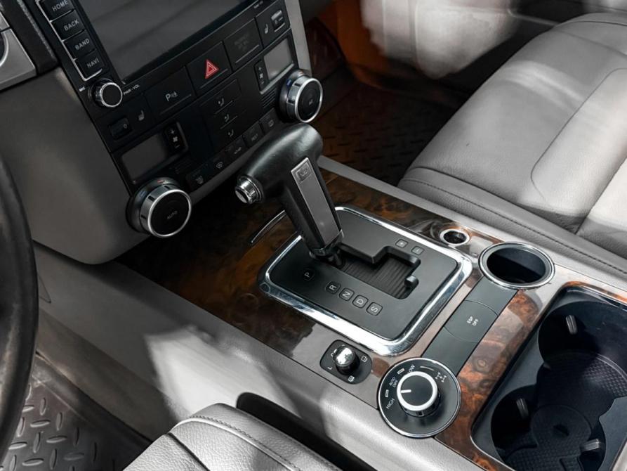 Volkswagen Touareg I Рестайлинг Санкт-Петербург  - изображение 12