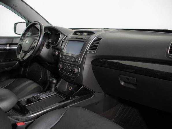 Kia Sorento II Рестайлинг с пробегом 2014 года, цена 1 979 000 рублей, 81601 км, внедорожник, Автокод Объявления