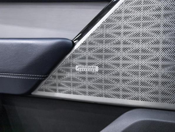 Land Rover Range Rover Velar I с пробегом 2020 года, цена 3 999 999 рублей, 75661 км, внедорожник, Автокод Объявления