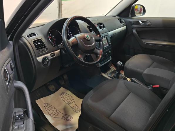Skoda Yeti I с пробегом 2012 года, цена 1 149 000 рублей, 134955 км, внедорожник, Автокод Объявления