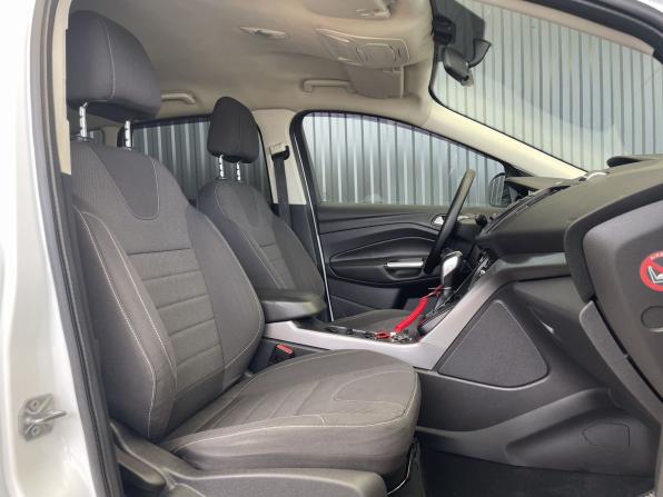 Ford Kuga II с пробегом 2016 года, цена 1 497 000 рублей, 127557 км, внедорожник, Автокод Объявления