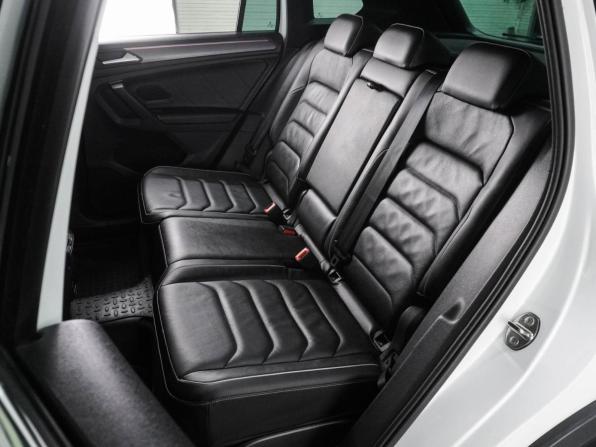 Volkswagen Tiguan II Рестайлинг с пробегом 2021 года, цена 2 498 000 рублей, 240814 км, внедорожник, Автокод Объявления