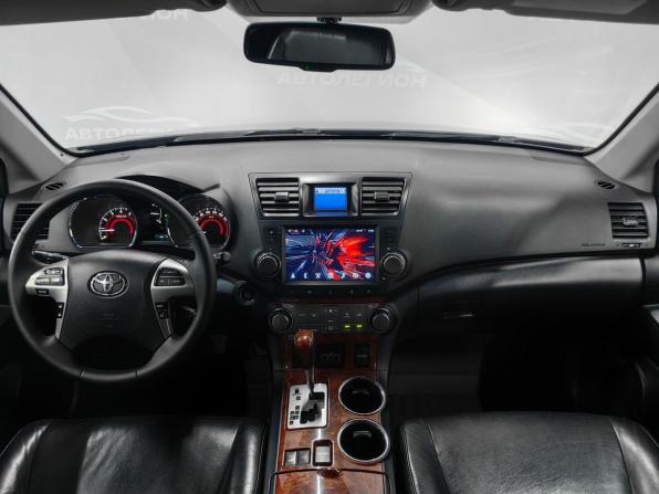 Toyota Highlander II (XU40) Рестайлинг с пробегом 2010 года, цена 2 050 000 рублей, 128633 км, внедорожник, Автокод Объявления
